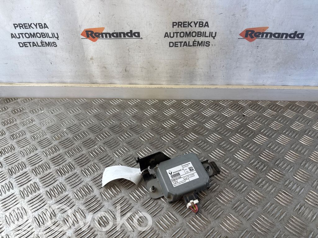 Renault Scenic III -  Grand scenic III Steering rack control module 
