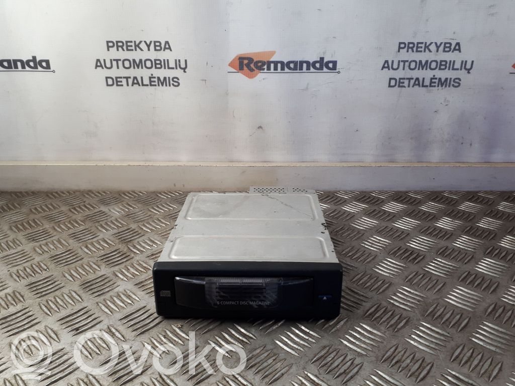 BMW 5 E60 E61 CD/DVD changer 