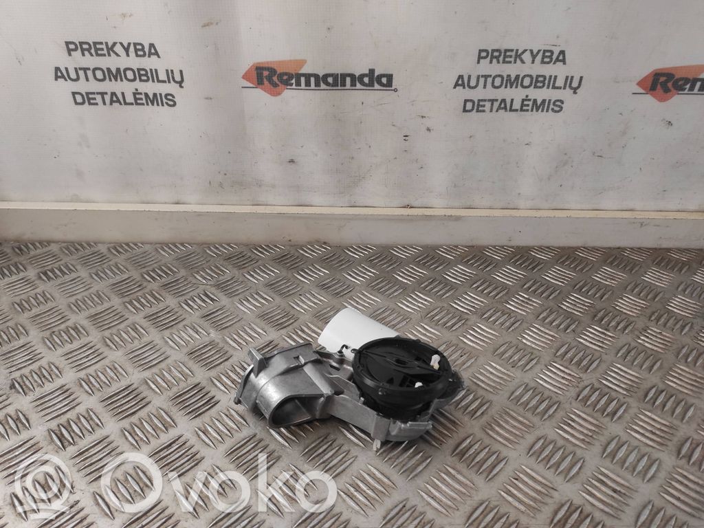 Volkswagen Touareg III Parte dello specchietto retrovisore della portiera anteriore