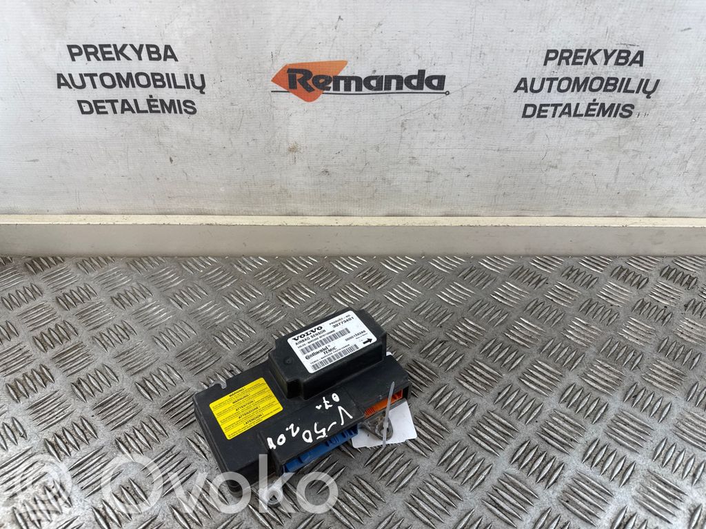 Volvo V50 Airbag control unit/module 
