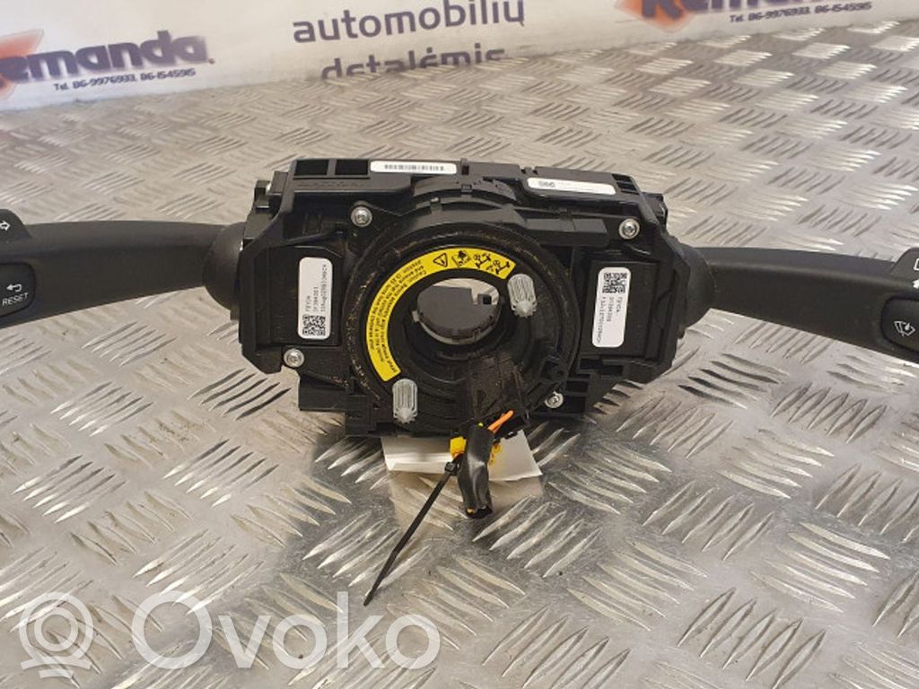 Volvo XC60 Wiper turn signal indicator stalk/switch 