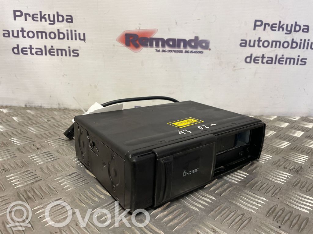 Audi A3 S3 8L CD/DVD keitiklis 