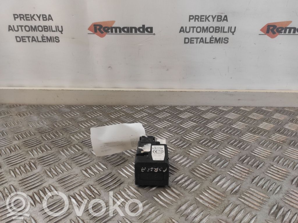 Toyota Corolla Verso AR10 Užvedimo kortelės skaitytuvas 