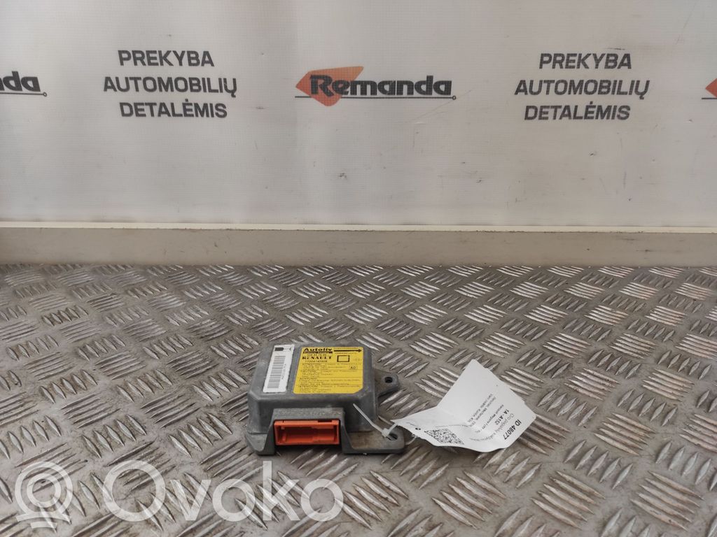 Renault Megane I Airbag control unit/module 