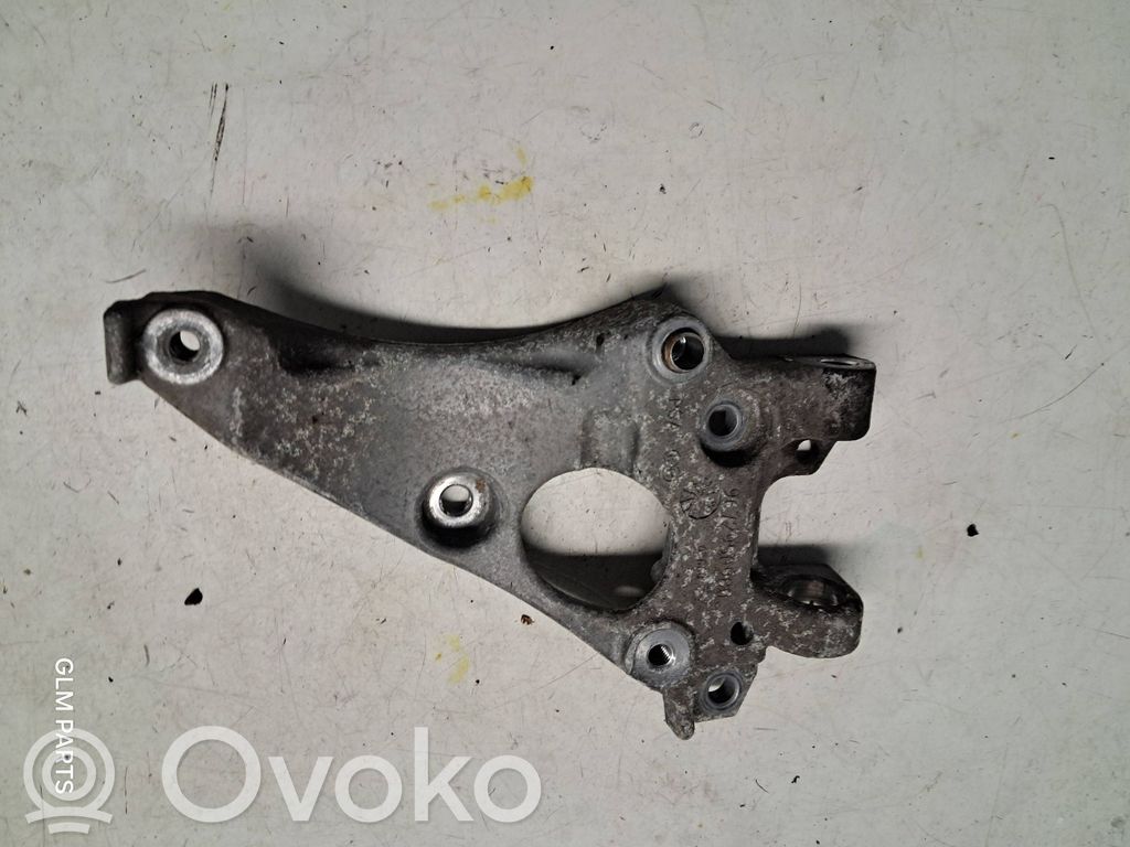 Citroen C3 A/C compressor mount bracket 