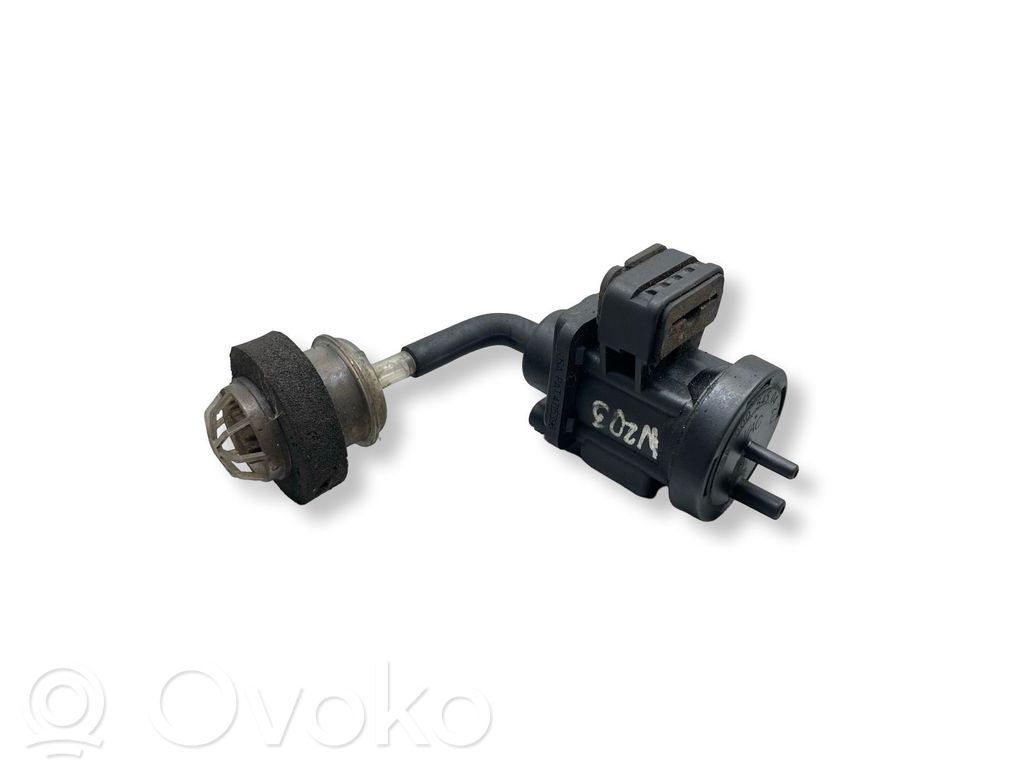 Mercedes-Benz C W203 Turbo solenoid valve 
