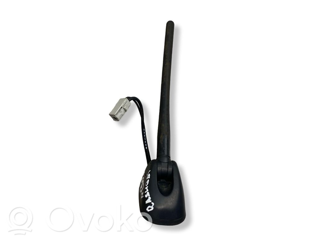 GPS-pystyantenni