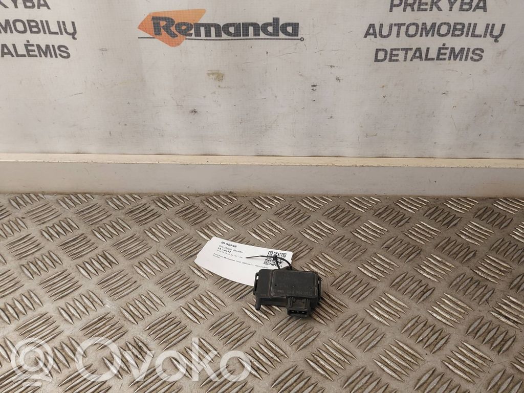 Audi 80 90 S2 B4 Air pressure sensor 