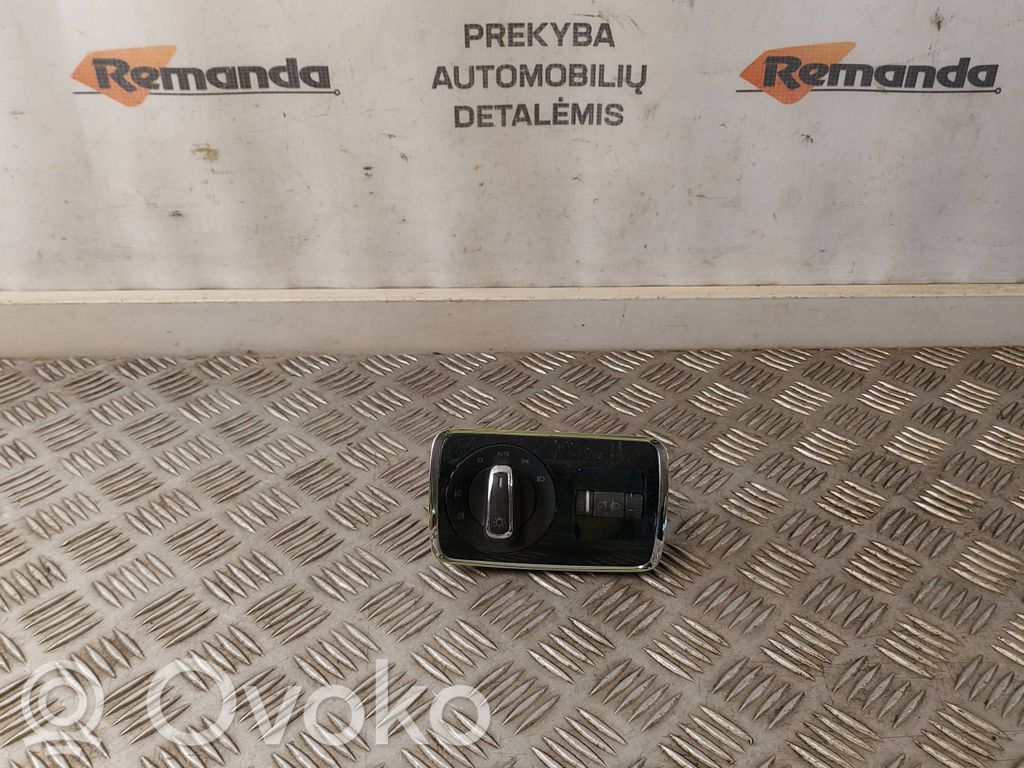 Skoda Superb B6 (3T) Light switch 