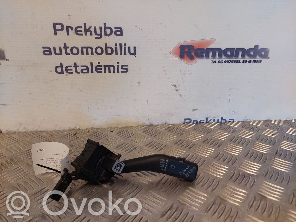 Volkswagen Golf V Manetă ștergător parbriz 