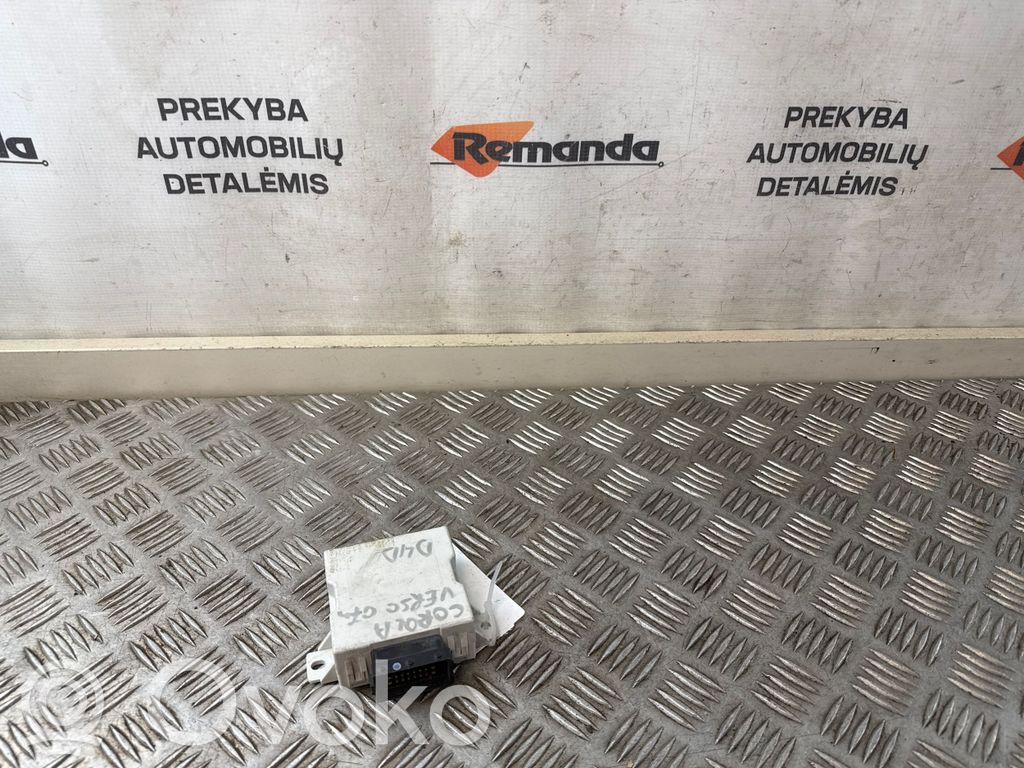Toyota Corolla Verso AR10 Window wiper relay 