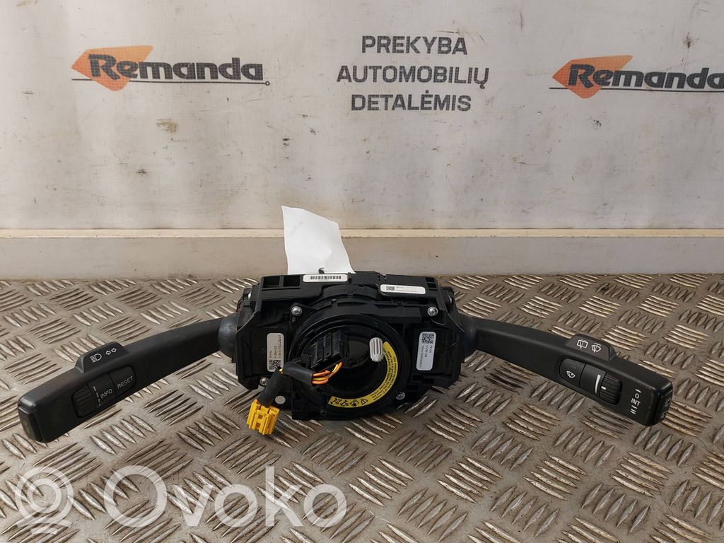 Volvo V70 Wiper turn signal indicator stalk/switch 