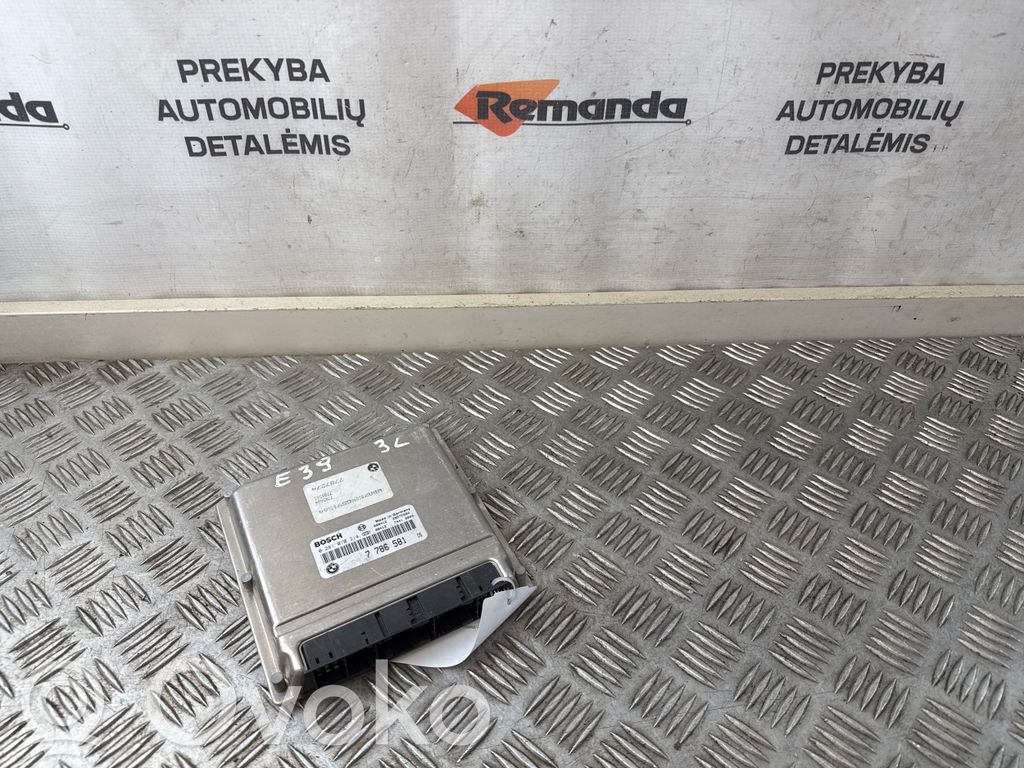 BMW 5 E39 Engine control unit/module 