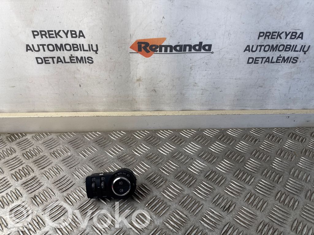Opel Insignia A Light switch 