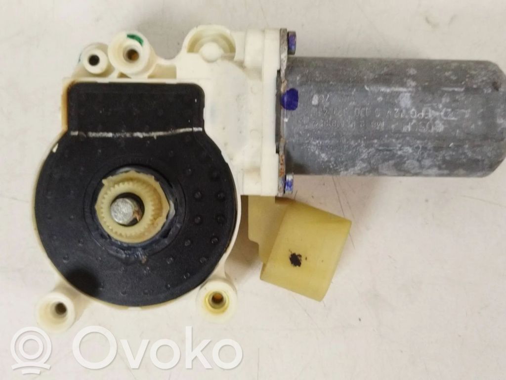 BMW X5 E70 Rear door window regulator motor 
