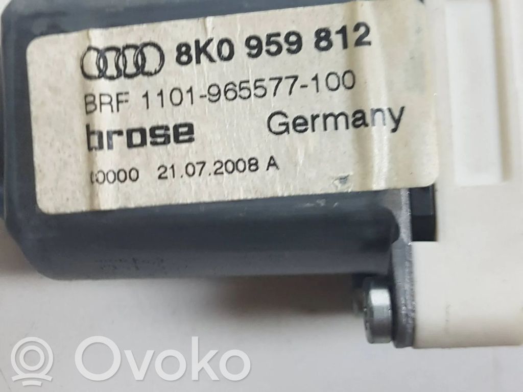 Audi A4 S4 B8 8K Silniczek podnoszenia szyby drzwi tylnych 
