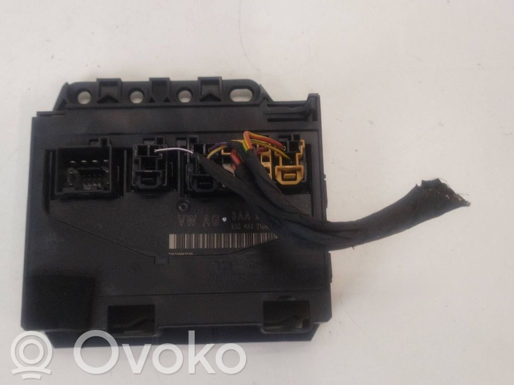 Volkswagen PASSAT CC Comfort/convenience module 