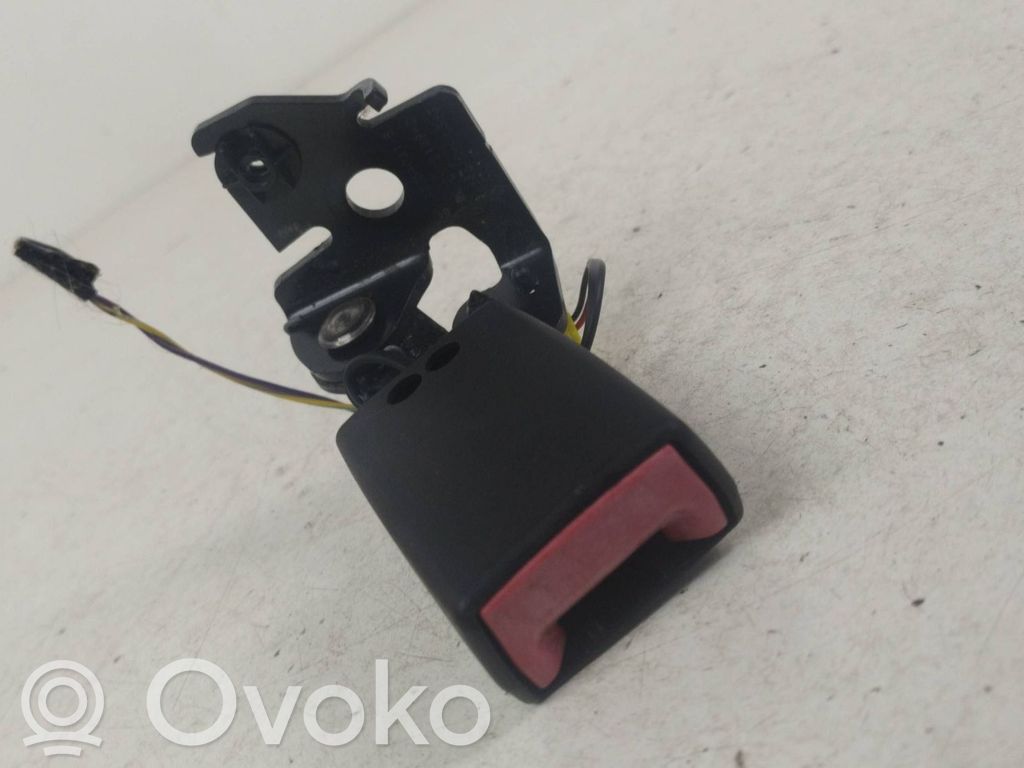 Klamra tylnego pasa bezpieczeństwa   34069267,31332720