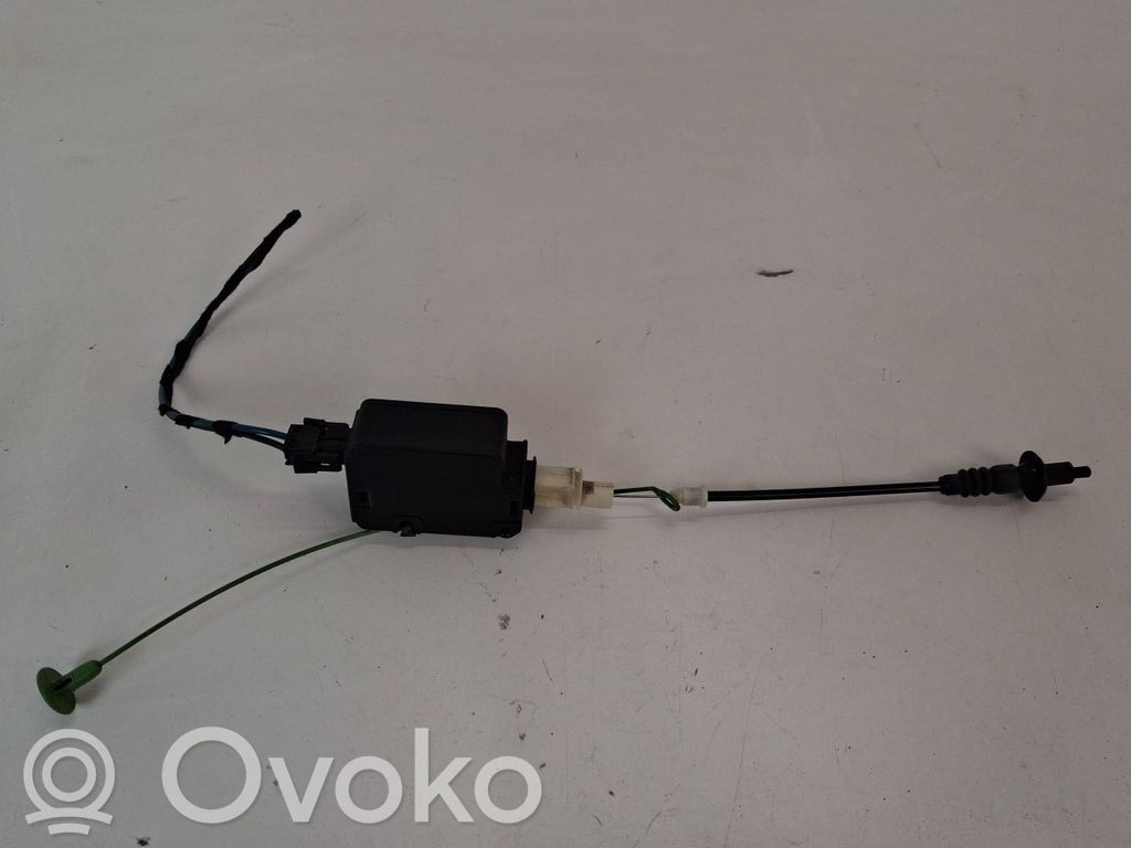 Land Rover Range Rover L322 Fuel tank cap lock 