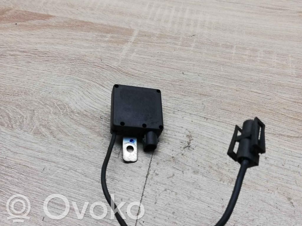 BMW X5 E53 Antenos stiprintuvas 