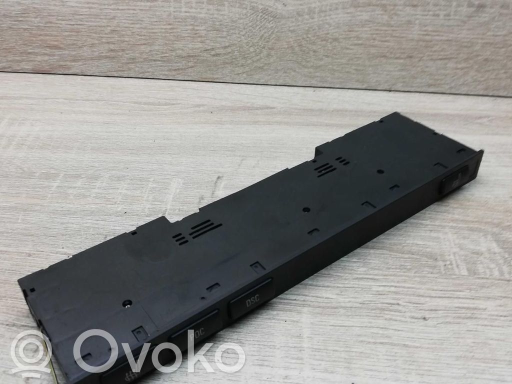 BMW 5 E39 Interruptor del sensor de aparcamiento (PDC) 