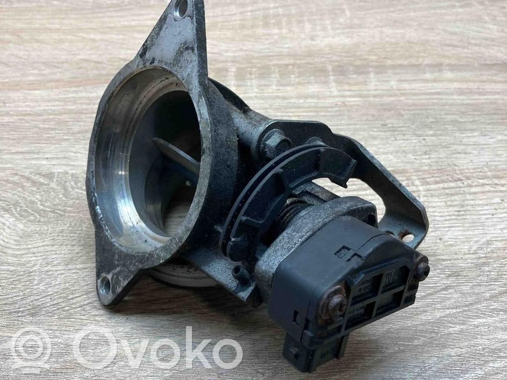 BMW 5 E39 Droselinė sklendė 