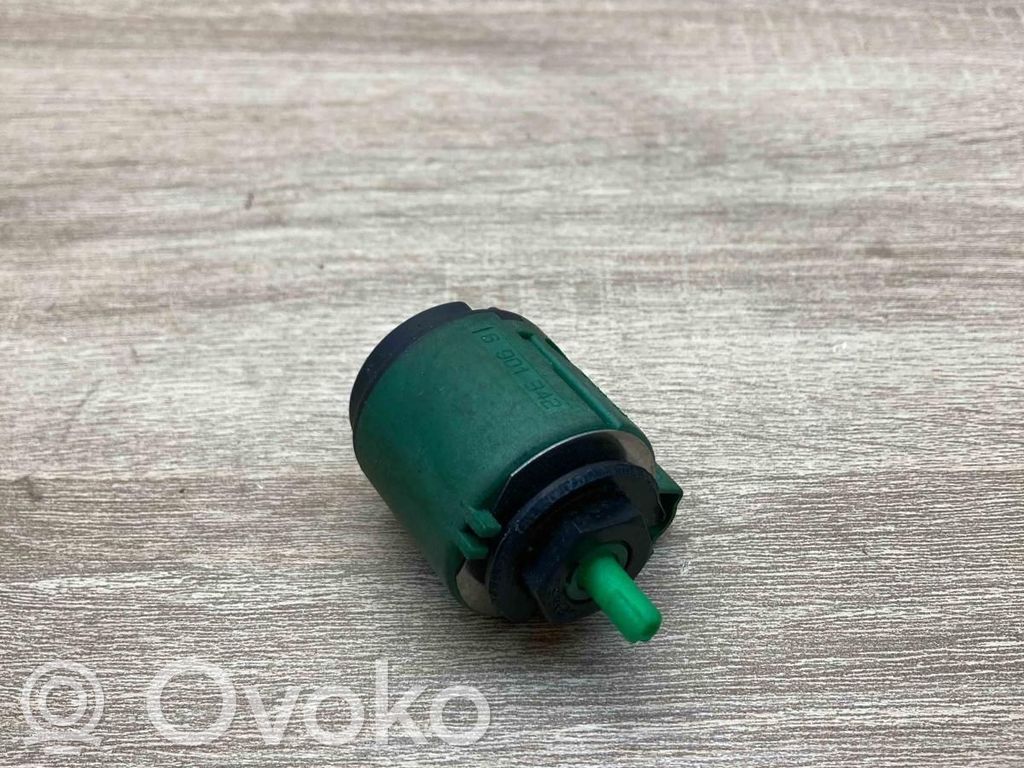 Light switch   6901342,549445500