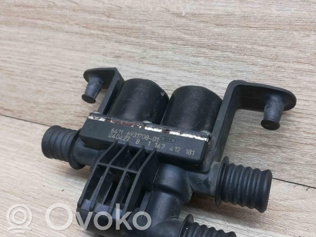 BMW 5 E60 E61 Apsildes radiatora vārsts (-i) 