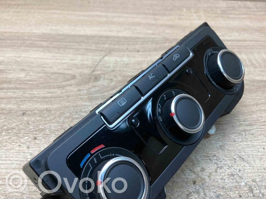 Volkswagen PASSAT B6 Climate control unit 