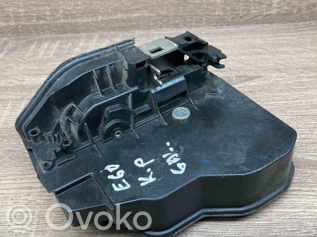 BMW 1 F20 F21 Rear door lock 