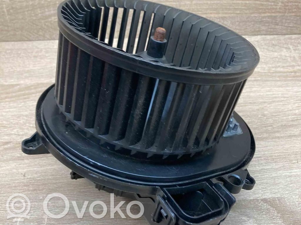 BMW 3 F30 F35 F31 Mazā radiatora ventilators 