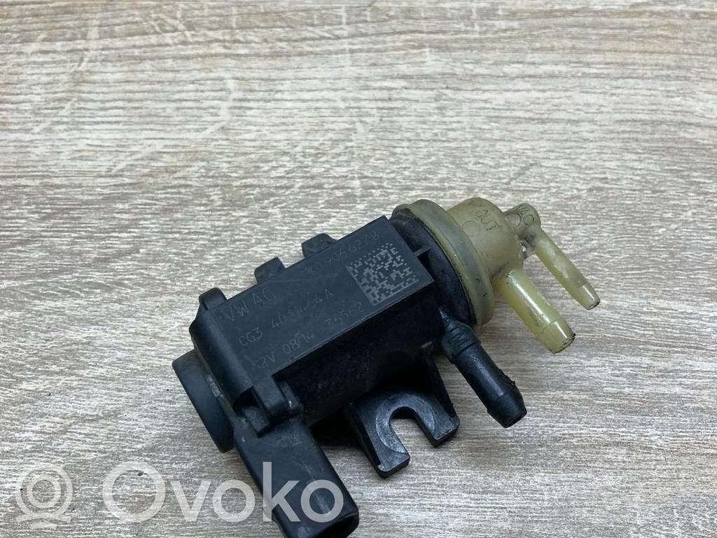 Volkswagen Golf VI Zawór podciśnieniowy 