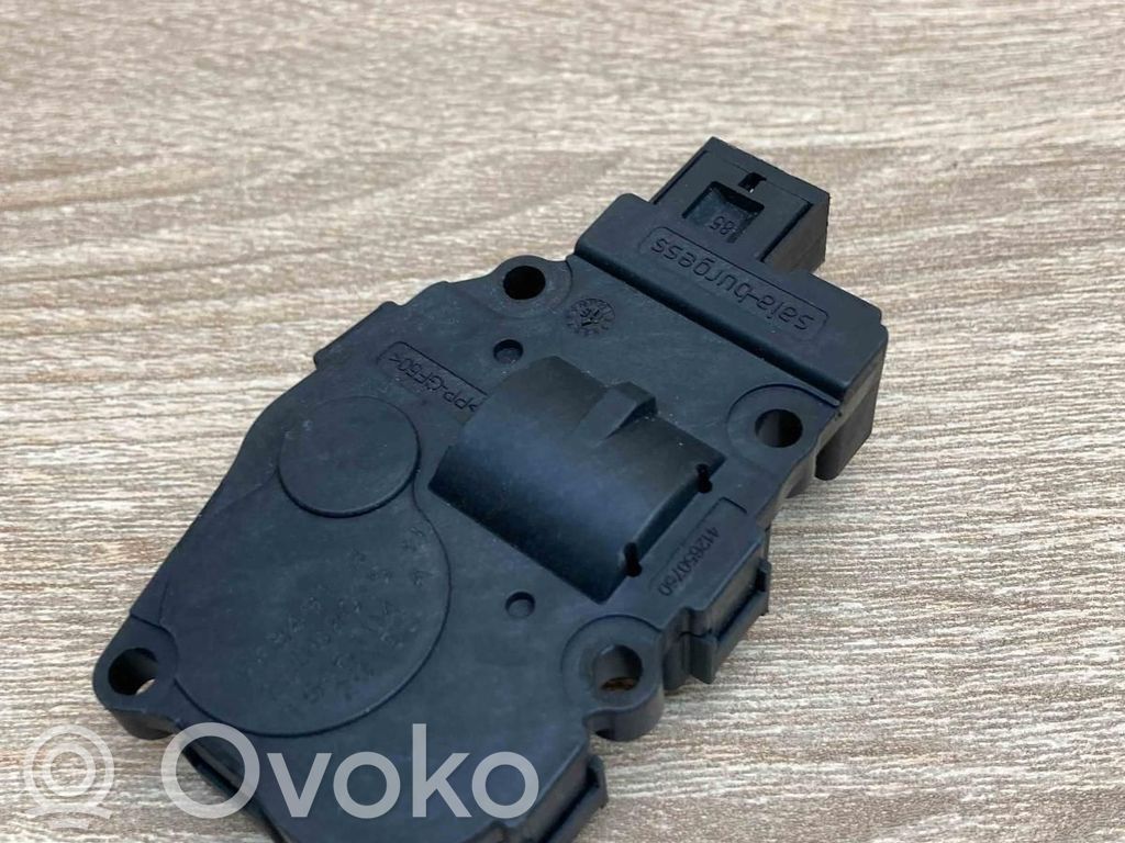 BMW 3 E90 E91 Motor/actuator clapetă aer 