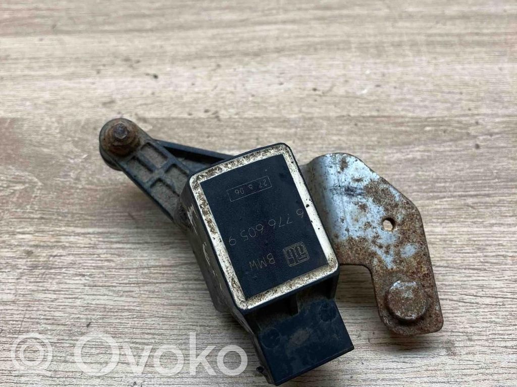 BMW 5 E60 E61 Rear air suspension level height sensor 