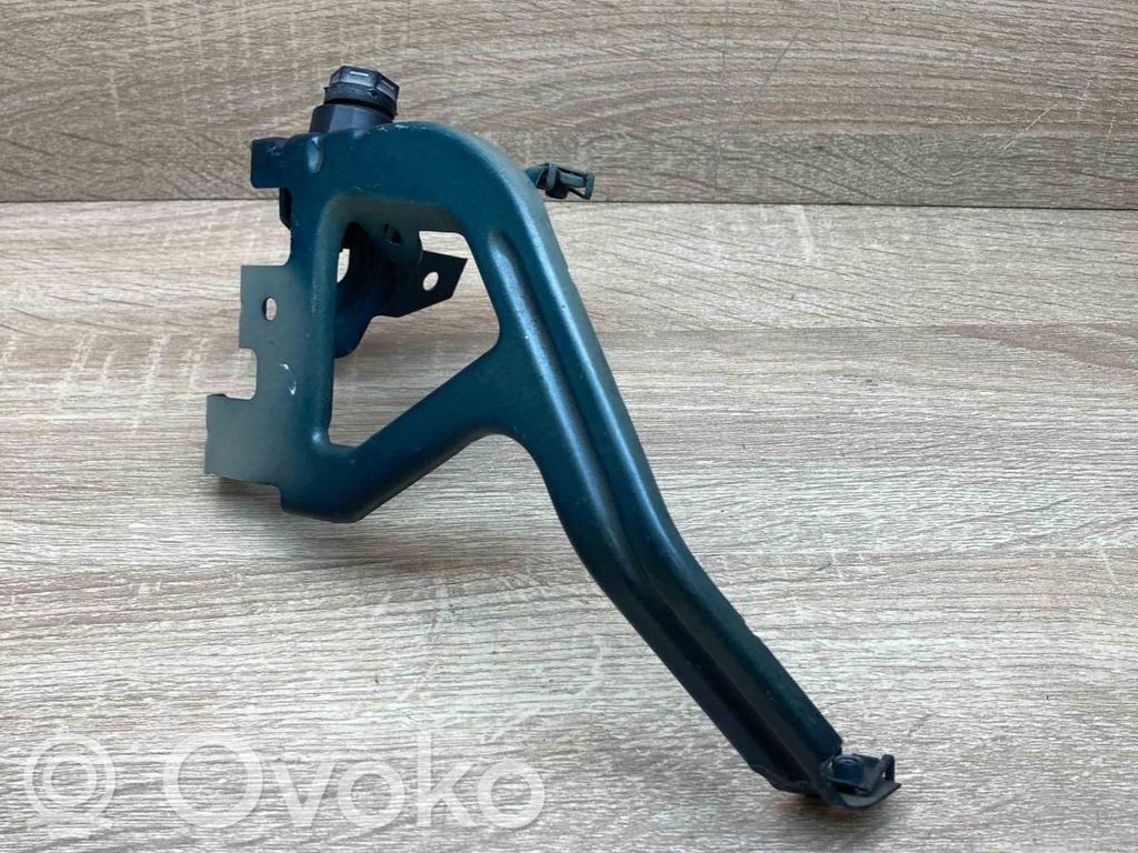 BMW 5 F10 F11 Uchwyt / Mocowanie błotnika przedniego 