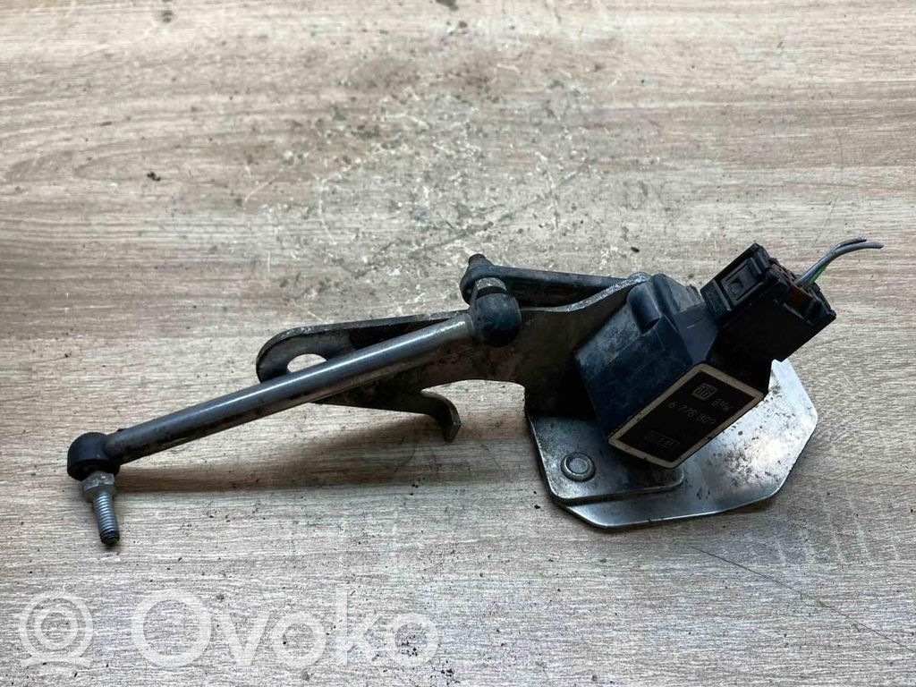 BMW 1 E81 E87 Датчик высоты (фар) 