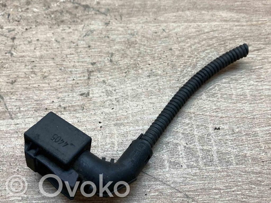 Plug wire   7507259,09447263