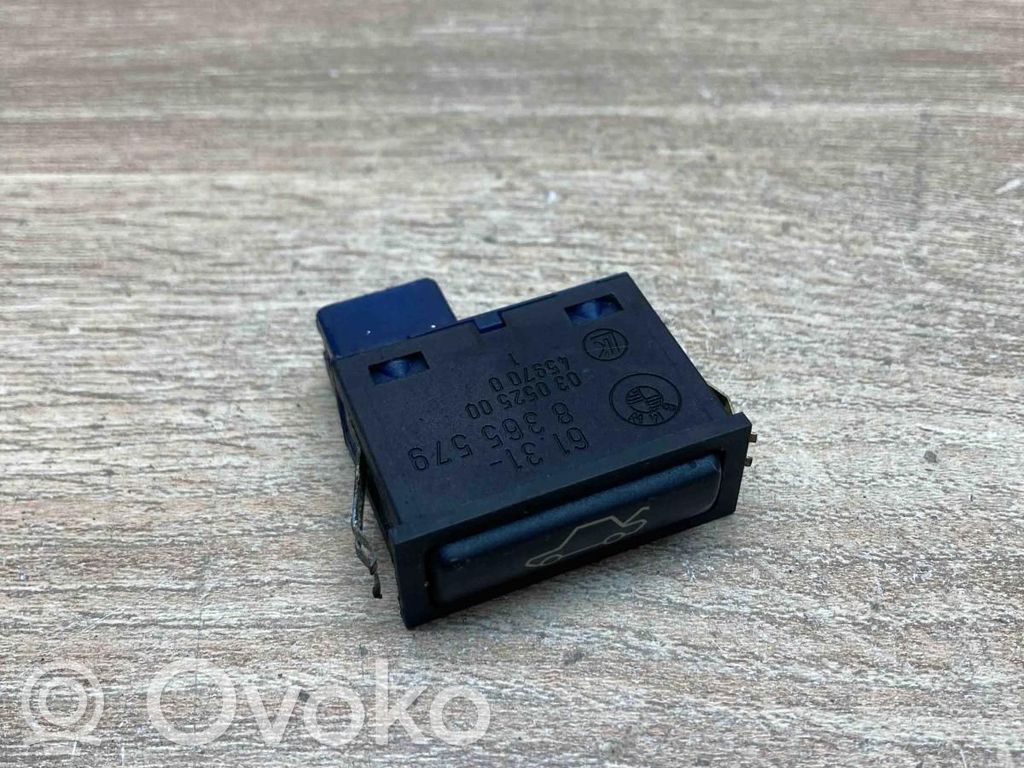 BMW 5 E39 Tailgate opening switch 