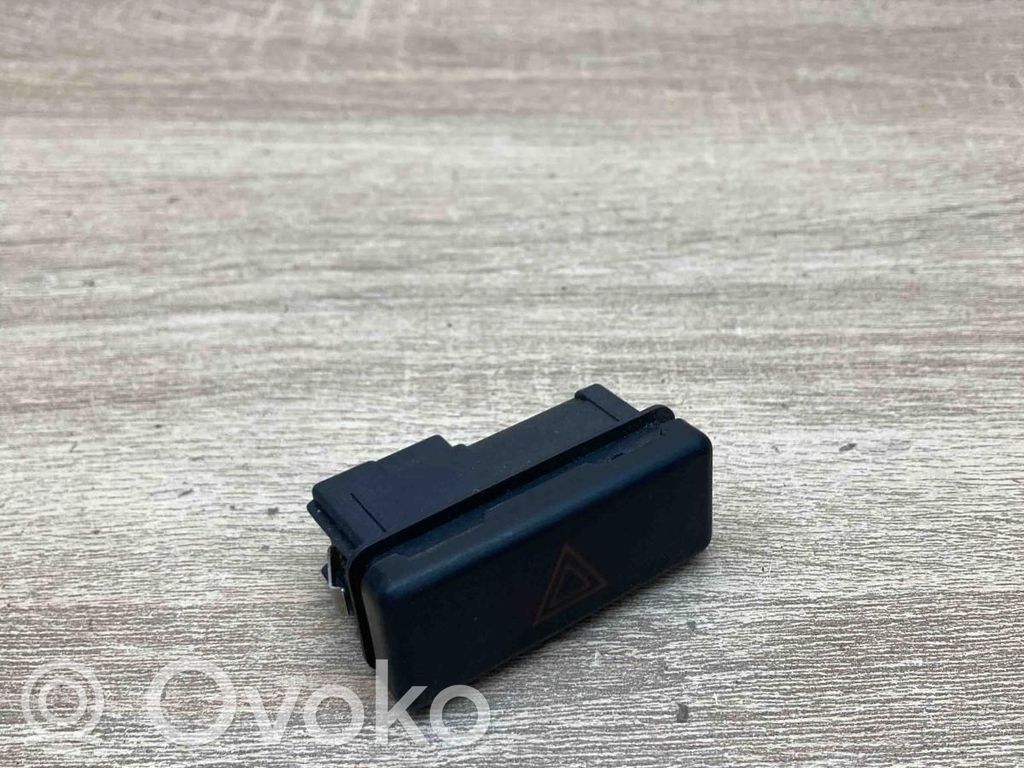 Hazard light switch   8350947,USED