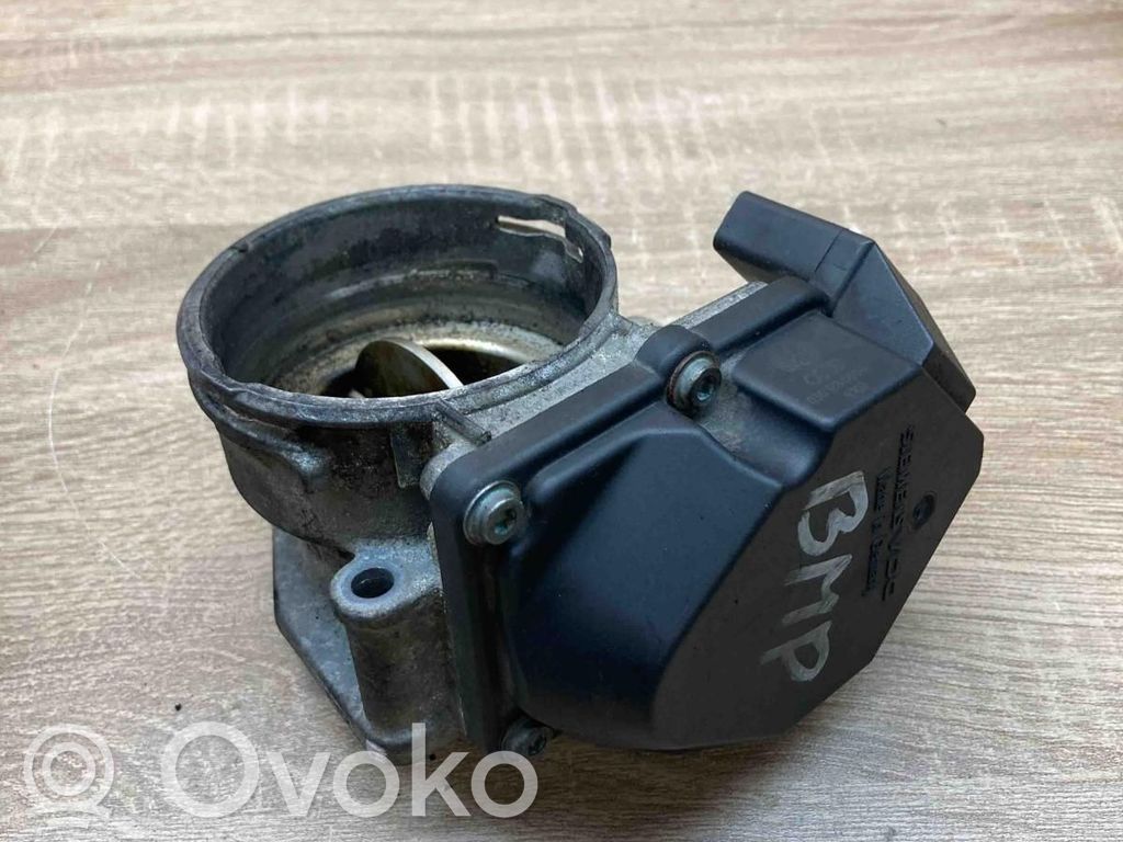 Volkswagen Golf V Throttle valve 
