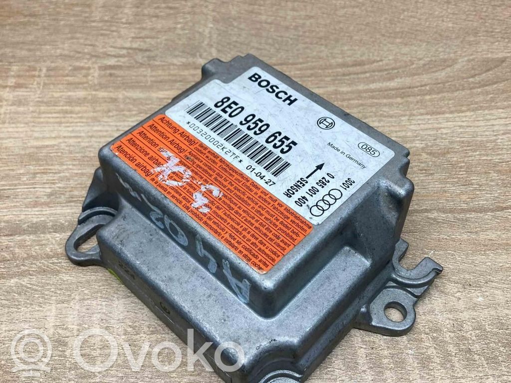 Audi A4 S4 B6 8E 8H Airbag control unit/module 