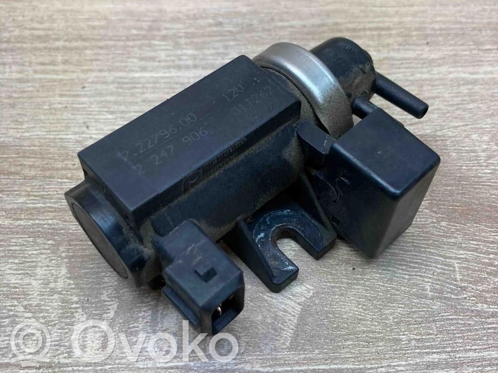 Solenoīda vārsts   2247906,72279600