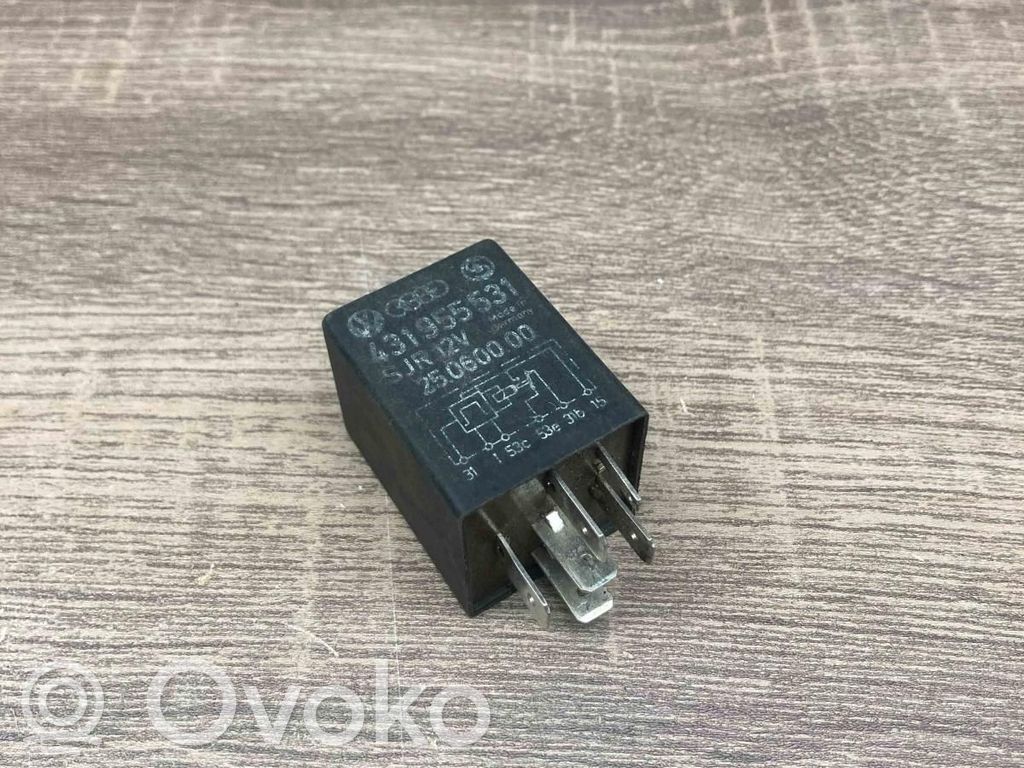 Audi 80 90 B3 Other relay 