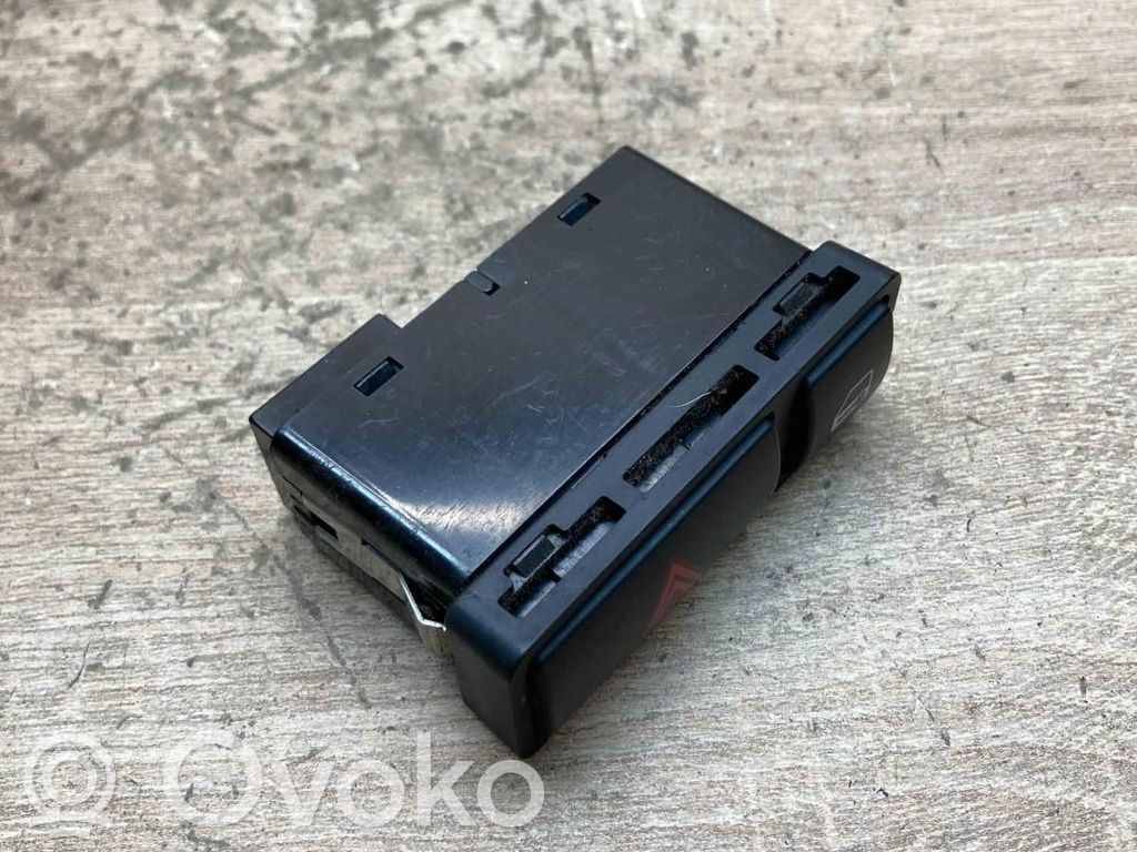 BMW 3 E46 Hazard light switch 