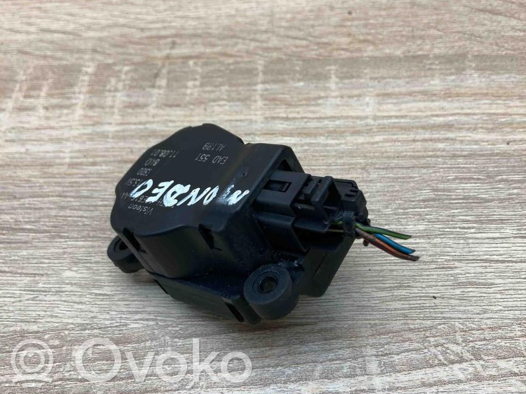 Ford Mondeo MK I Motor/activador trampilla de calefacción 