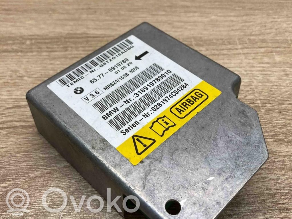 BMW 5 E39 Airbag control unit/module 