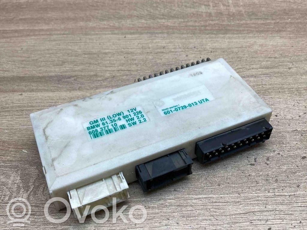 BMW 5 E39 Komforta modulis 