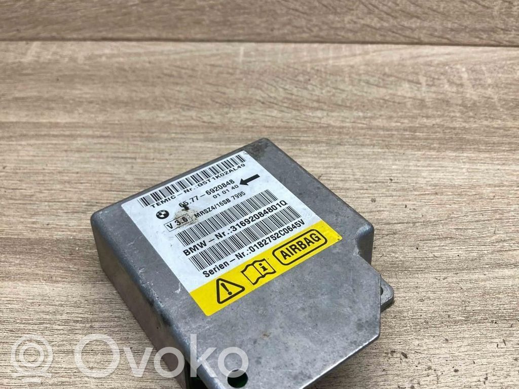 BMW 5 E39 Airbag control unit/module 