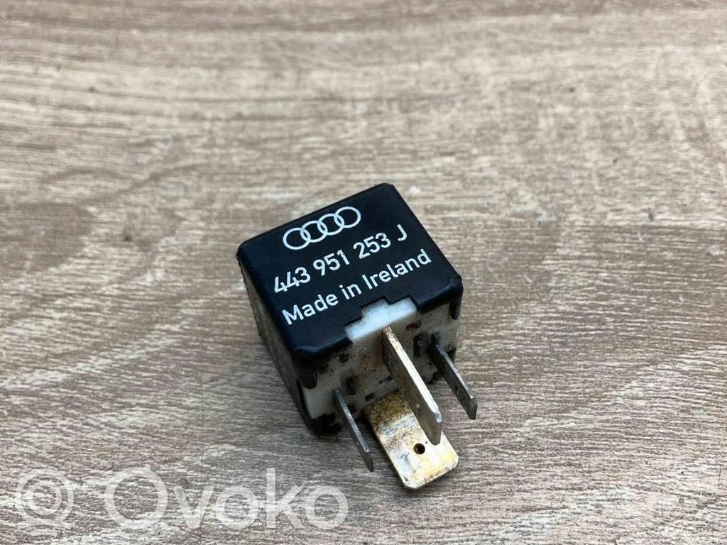 Audi 80 90 S2 B4 Sonstige Relais 