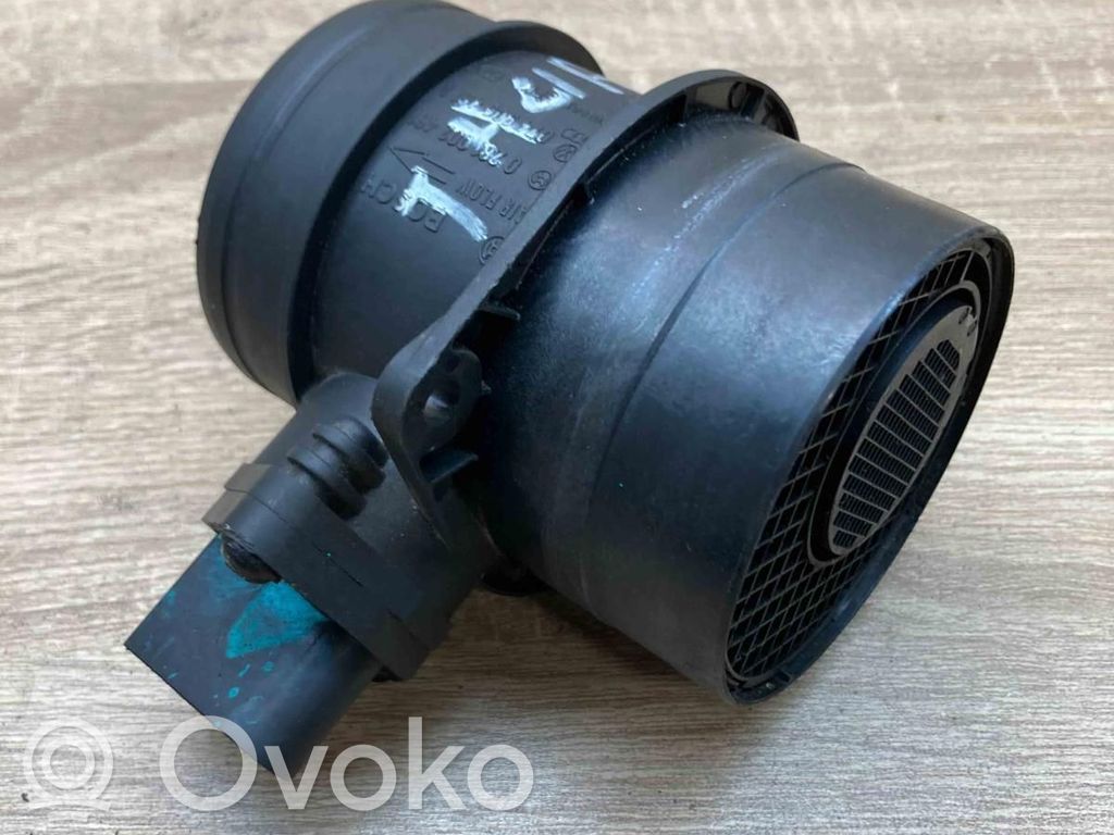 Volkswagen Transporter - Caravelle T5 Mass air flow meter 